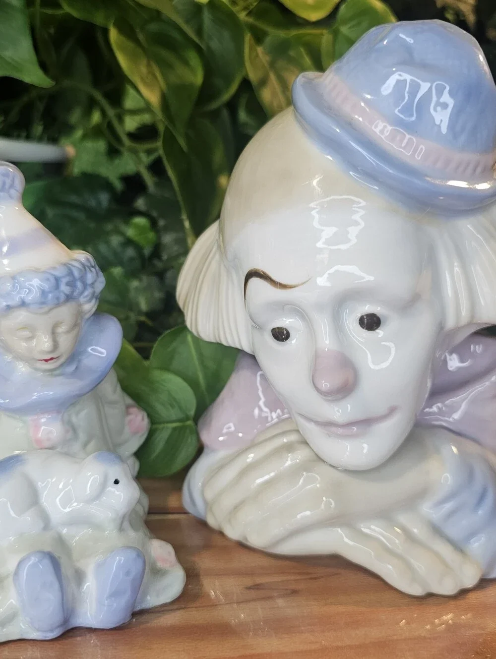 Vintage Pastel Porcelain Clown Figurines Lot of 2 Large Clown Bust & Seated Clow